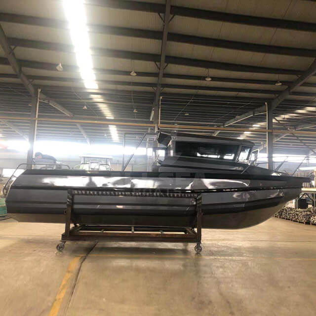 easycraft 8.5m قارب المقصورة